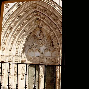 puerta-de-la-catedral.besthotelstoledo.com/